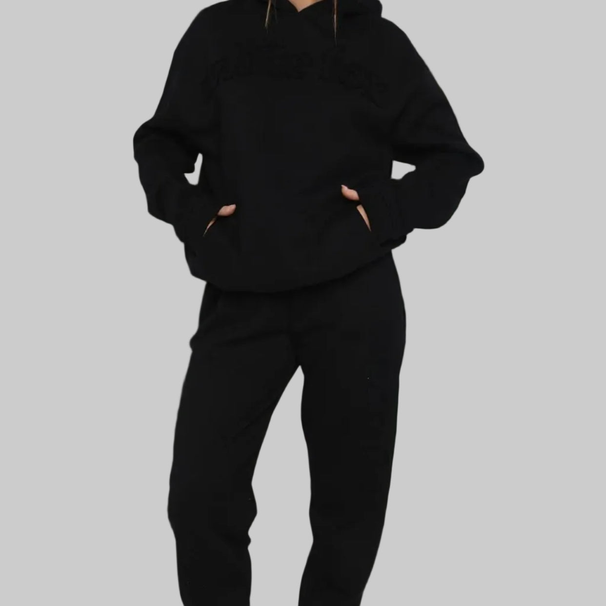 CASSIA – FASHIONABLE FLEECE LOUNGE SET