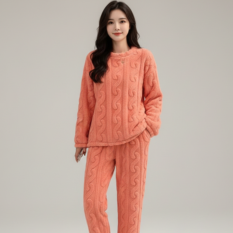 VALENCIA – Coral Fleece Jacquard Pajama Set