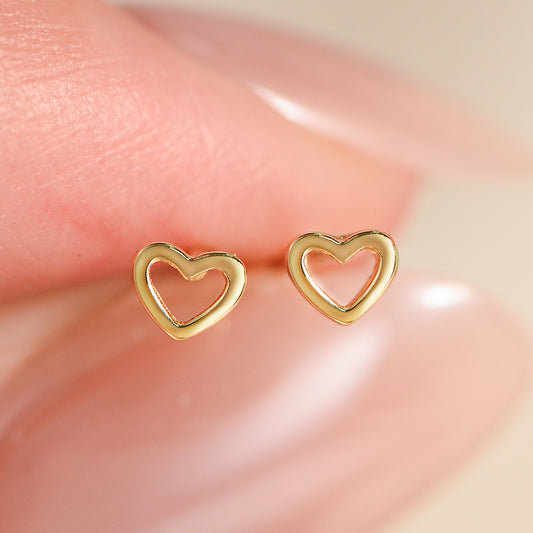 VIVIAN – Heart Earrings