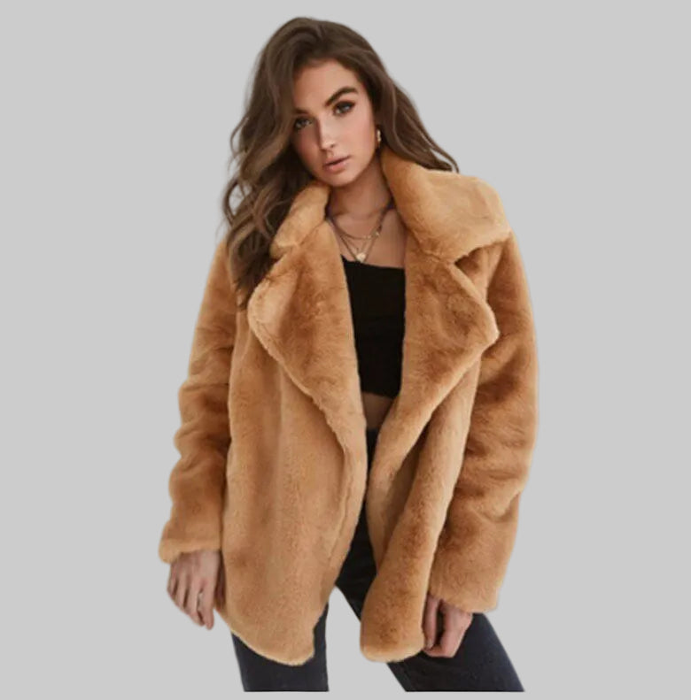 SELENE – STREET STYLE FUR JACKET