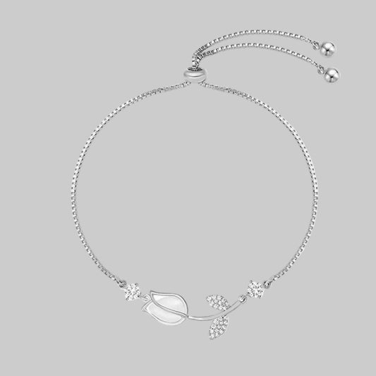 ELARA – Fashion Bracelet
