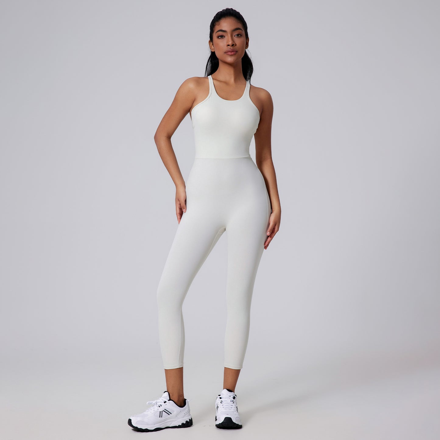 ARIEL – SLIM-FIT YOGA JUMPSUIT