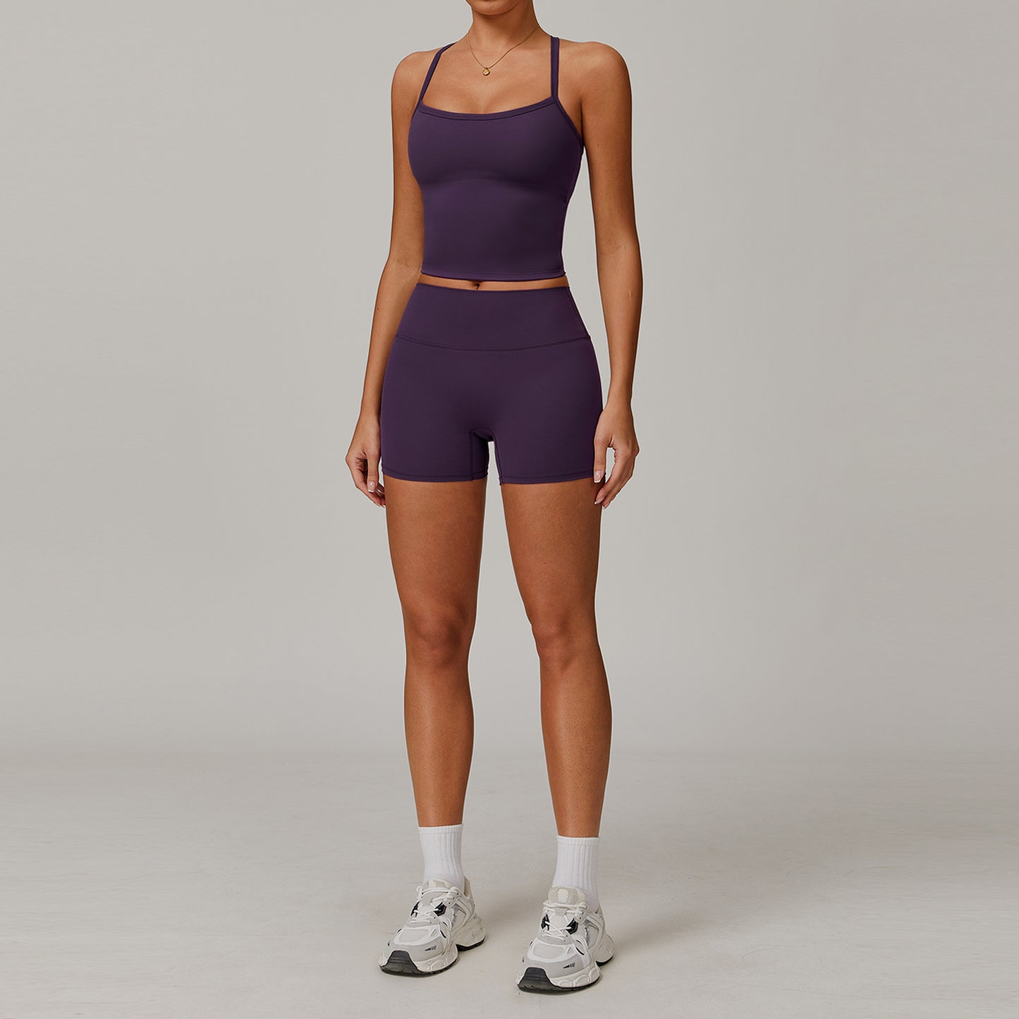 LIVIA – SKIN-FIT YOGA SET