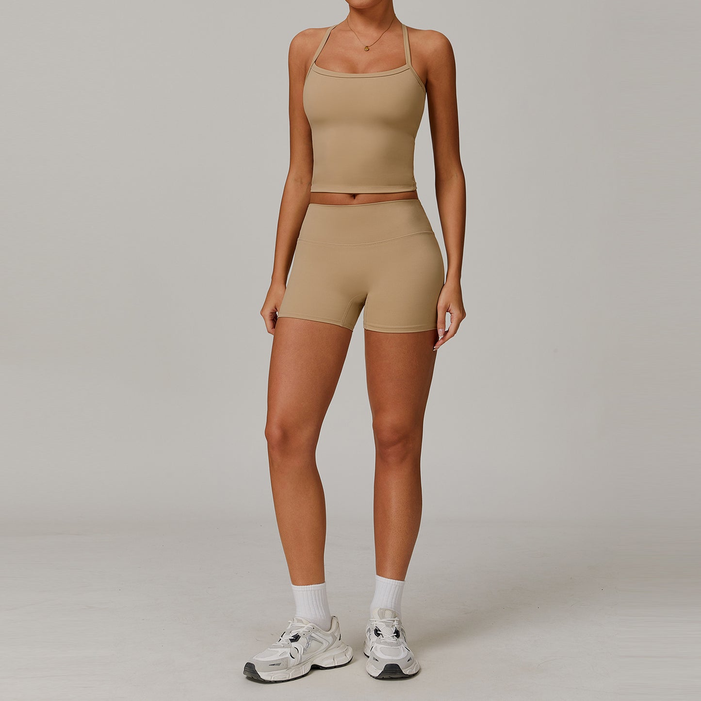 LIVIA – SKIN-FIT YOGA SET