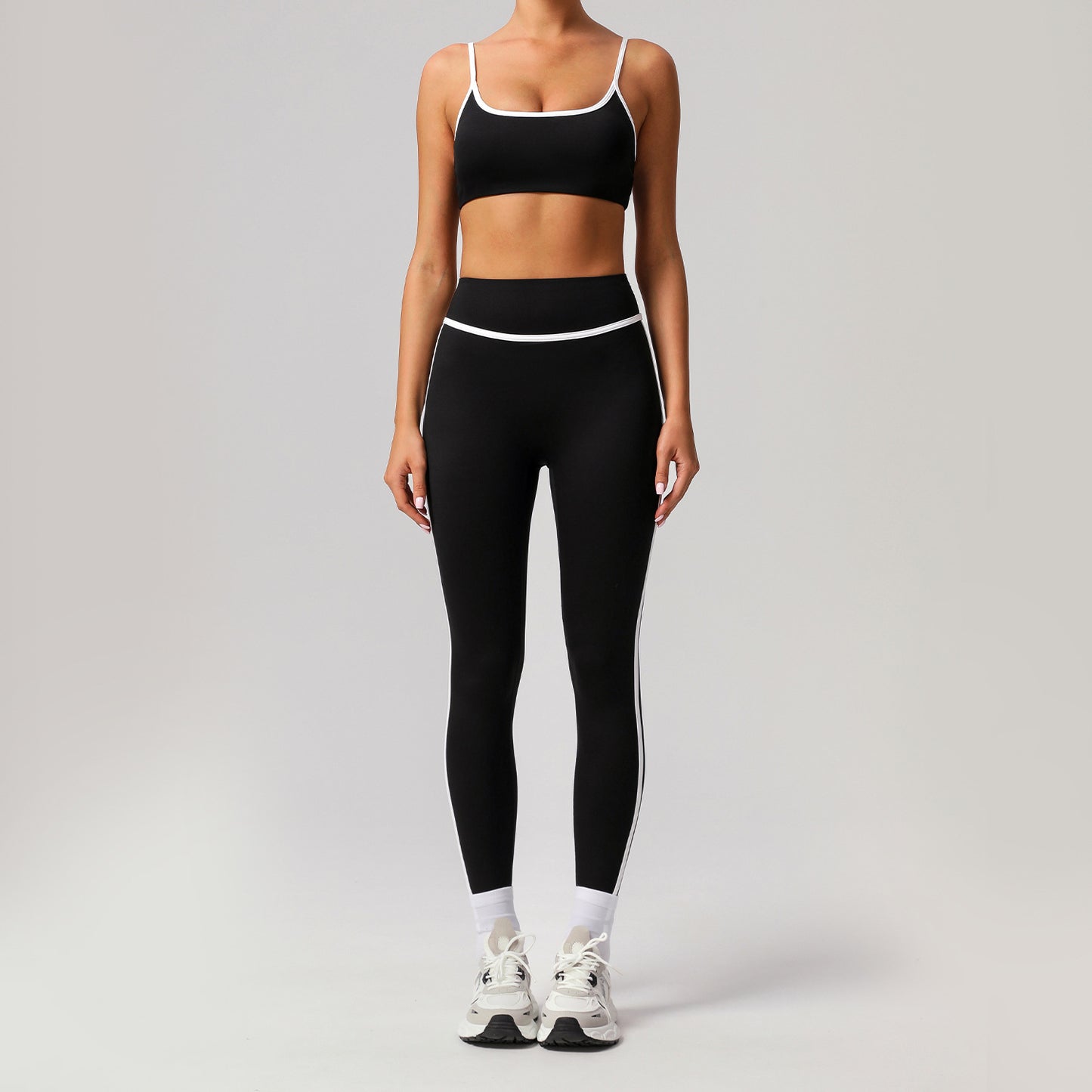 SERENA – SECOND-SKIN YOGA SET