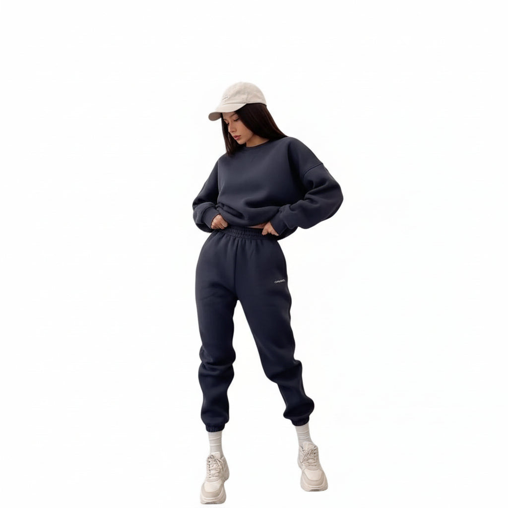 ELINA – Slim Fit Embroidered Cozy Set