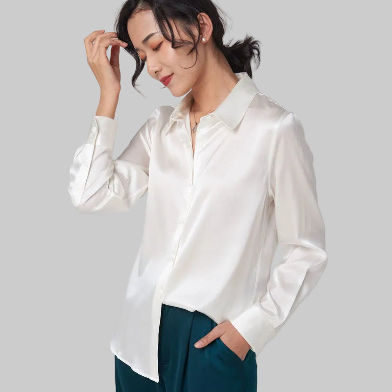 AURÉLIA – SILK SQUARE-NECK BLOUSE